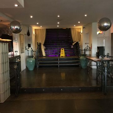 Silver Round Orbz Balloons